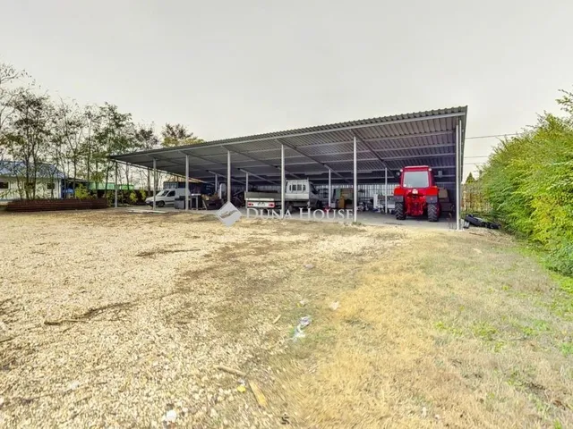 Eladó kereskedelmi és ipari ingatlan Nagykőrös 589 nm