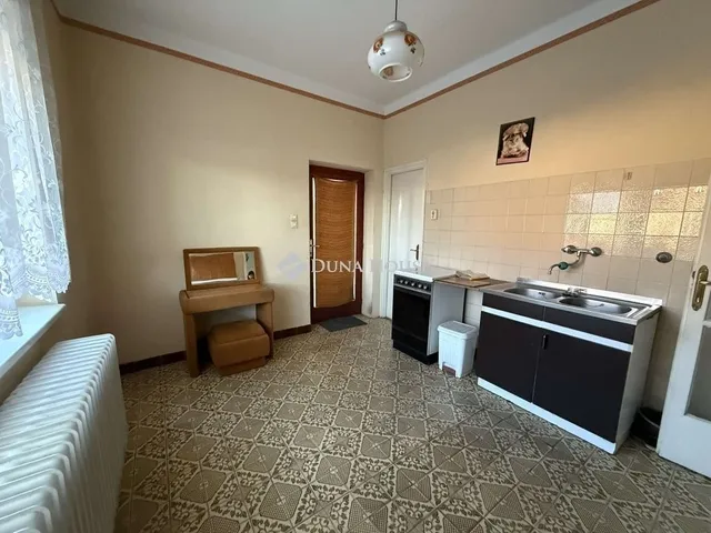 Eladó ház Kecskemét 100 nm