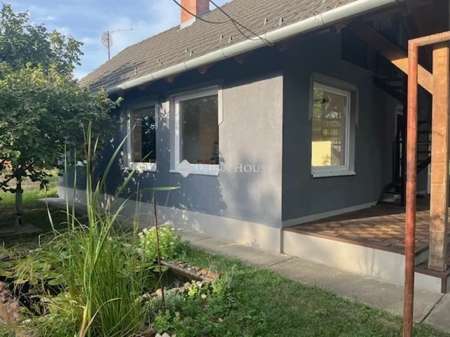 Eladó ház Kecskemét, Úrihegy 65 nm