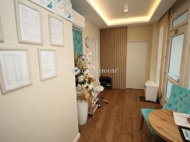 Eladó kereskedelmi és ipari ingatlan Kecskemét 40 nm