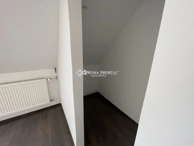 Eladó ház Kecskemét 170 nm