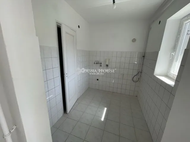 Eladó ház Kecskemét 170 nm