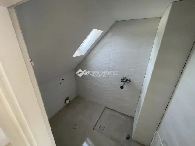 Eladó ház Kecskemét 170 nm