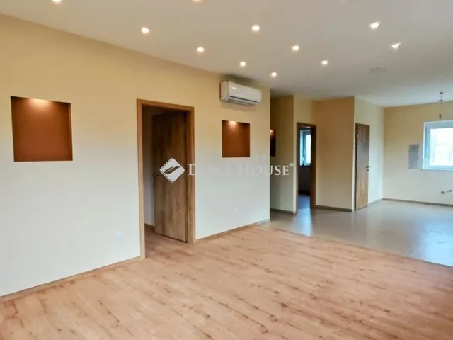 Eladó ház Kecskemét 89 nm