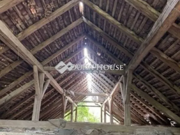 Eladó ház Szakony 128 nm