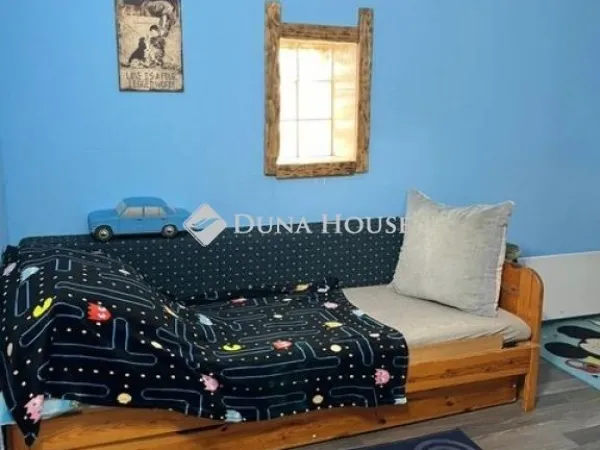 Eladó ház Városföld 91 nm