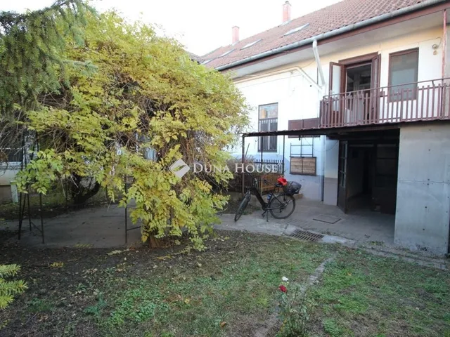 Eladó ház Kecskemét 230 nm