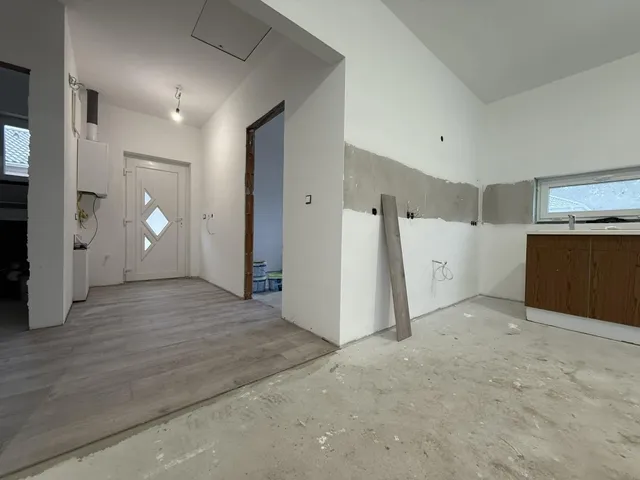 Eladó ház Kecskemét, Katonatelep 81 nm