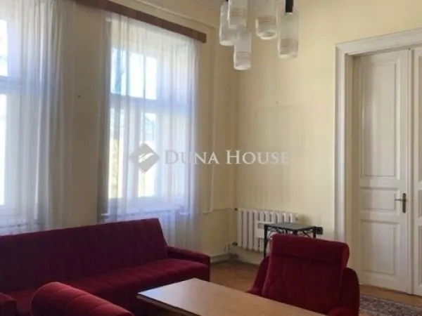 Eladó lakás Kecskemét 95 nm