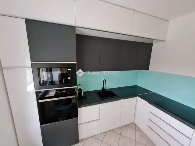 Kiadó lakás Kecskemét, Hunyadiváros 55 nm