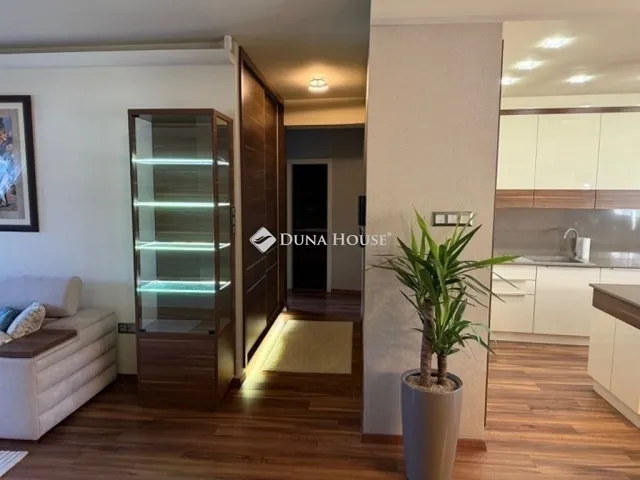 Eladó lakás Kecskemét 85 nm