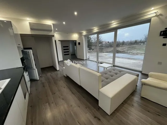 Kiadó ház Kecskemét, Hetényegyháza 95 nm