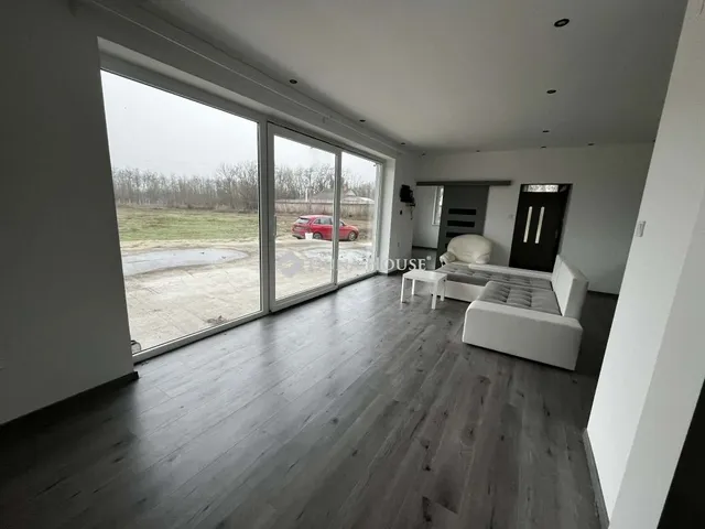 Kiadó ház Kecskemét, Hetényegyháza 95 nm