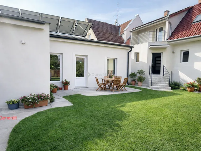 Eladó ház Kecskemét, Máriaváros 110 nm