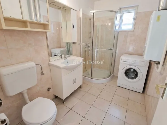 Eladó ház Városföld 76 nm