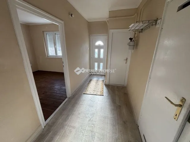 Eladó ház Kecskemét 62 nm