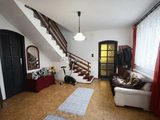 Eladó ház Izsák 156 nm