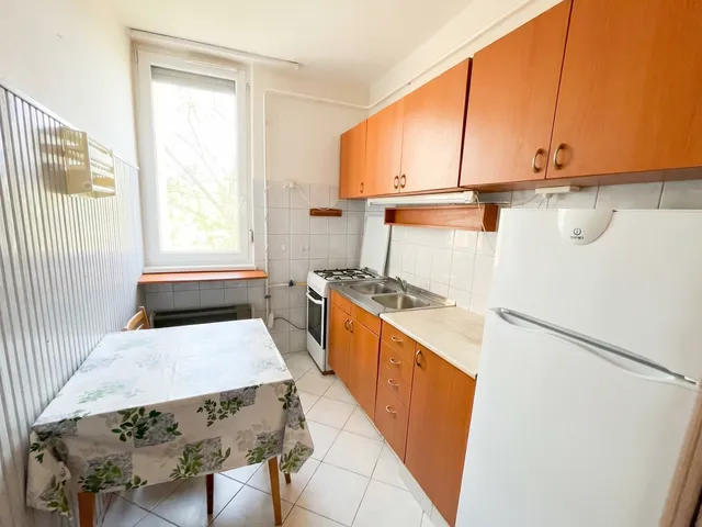 Kiadó lakás Kecskemét, Széchenyiváros 60 nm