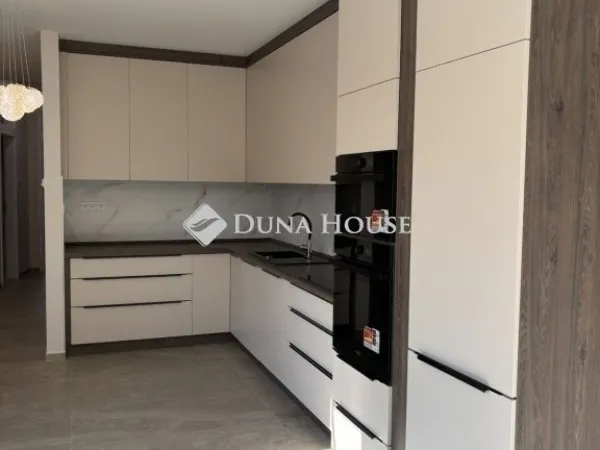 Eladó lakás Kecskemét 70 nm