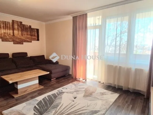 Eladó lakás Kecskemét 105 nm