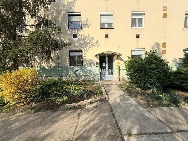Eladó lakás Kecskemét 69 nm