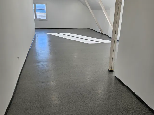 Kiadó kereskedelmi és ipari ingatlan Kecskemét, Déli ipartelep 47 nm