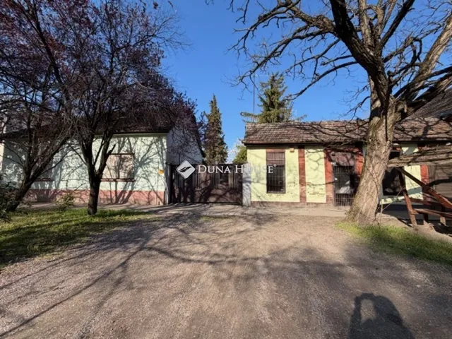 Eladó ház Kecel 200 nm