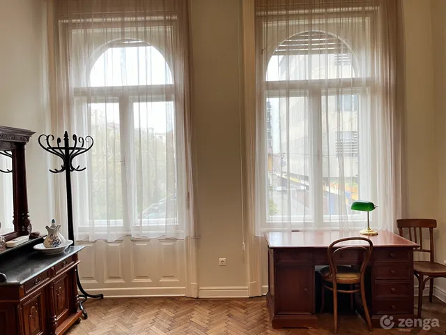Eladó lakás Budapest VIII. kerület, Csarnoknegyed 75 nm