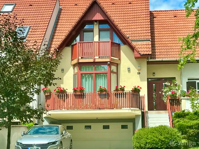 Eladó ház Budapest II. kerület, Pesthidegkút-Ófalu 162 nm