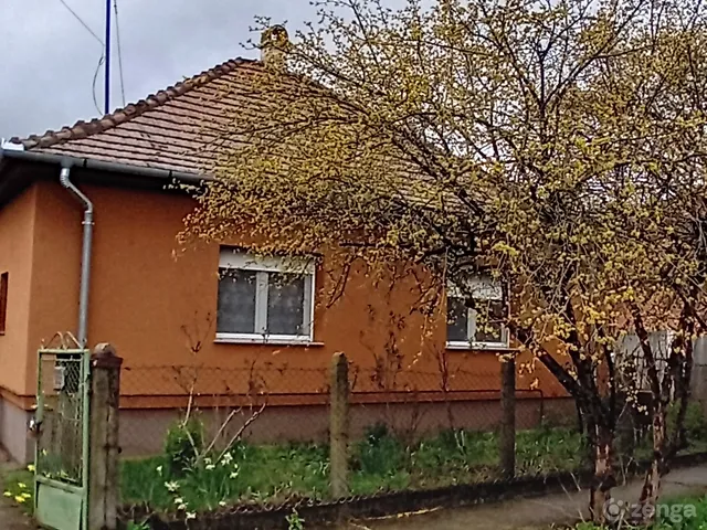 Eladó ház Sárbogárd 120 nm