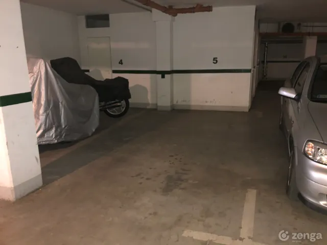 Kiadó garázs Budapest XI. kerület, Kelenföld 15 nm