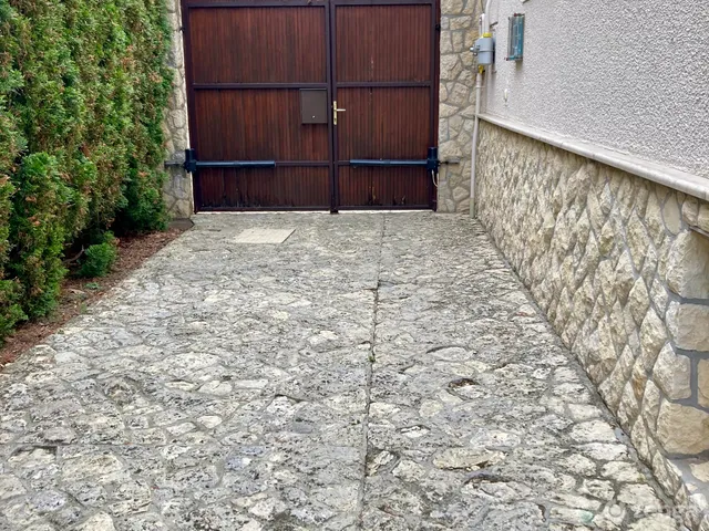 Eladó ház Zalaegerszeg, Belváros 120 nm