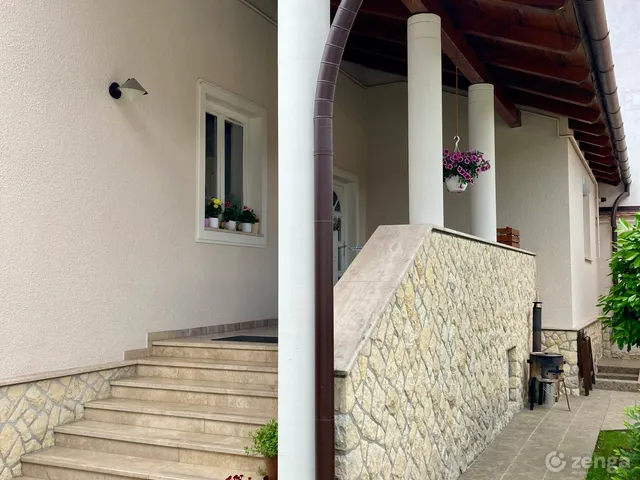 Eladó ház Zalaegerszeg, Belváros 120 nm