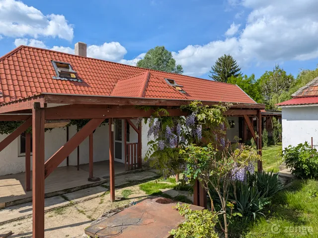 Eladó ház Hárskút 86 nm