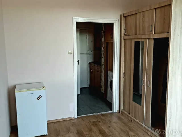 Eladó lakás Kecskemét, Belváros 18 nm