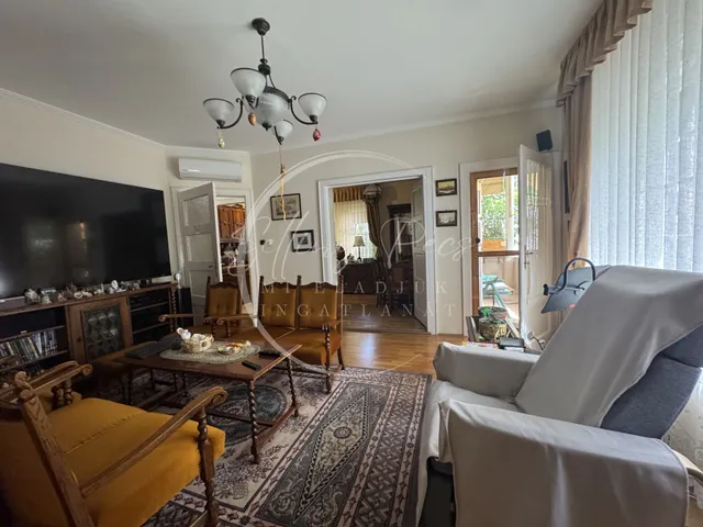 Eladó lakás Pécs, Mecsekoldal 95 nm