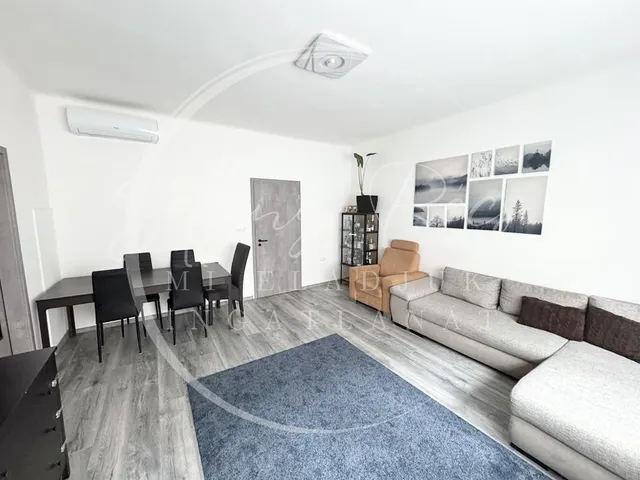 Eladó lakás Pécs, Belváros 102 nm
