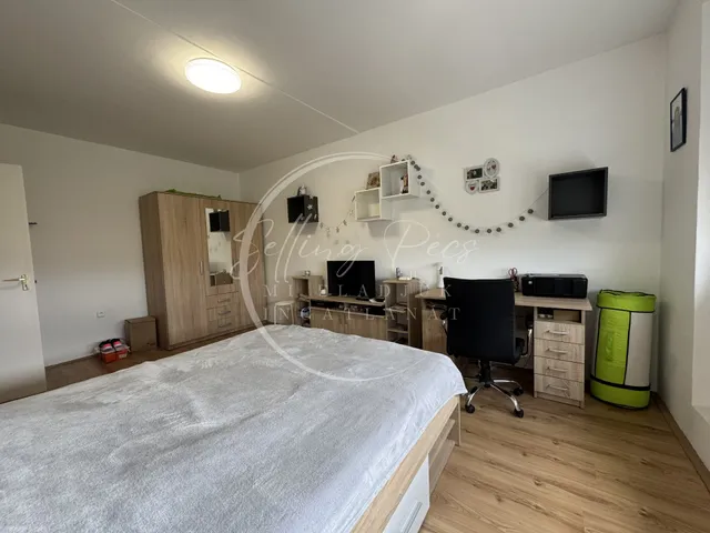 Eladó lakás Pécs, Kertváros, Uitz Béla utca 40 nm