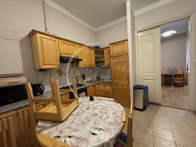 Eladó lakás Pécs, Belváros, Városház köz 60 nm