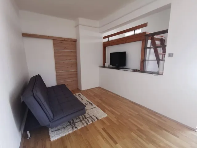 Kiadó lakás Pécs, Belváros 50 nm