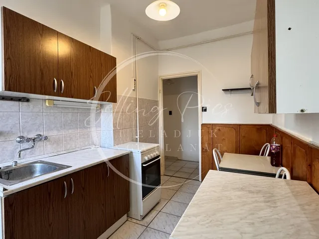 Eladó lakás Pécs, Meszes 52 nm