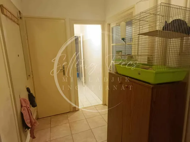 Eladó lakás Pécs, Uránváros, Esztergár Lajos utca 61 nm