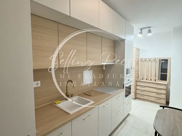 Eladó lakás Pécs, Egyetemváros 54 nm