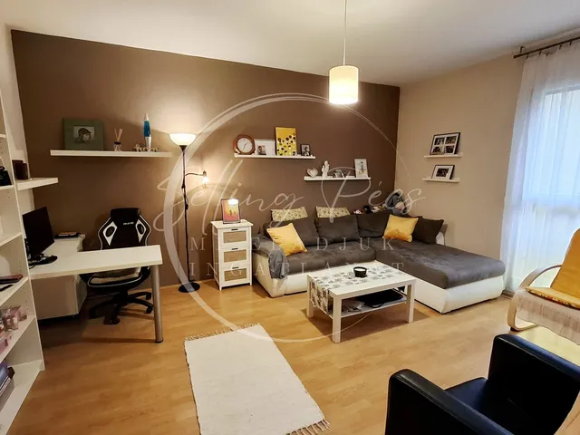 Eladó lakás Pécs, Uránváros 52 nm