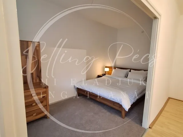 Eladó lakás Komló, Kenderföld, Petőfi utca  43 nm