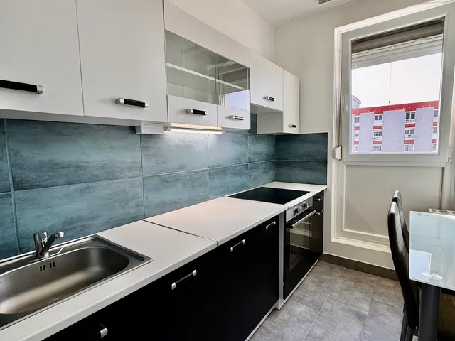 Eladó lakás Pécs, Kertváros 39 nm