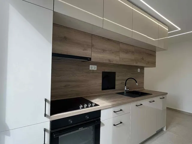 Eladó lakás Pécs, Uránváros 54 nm