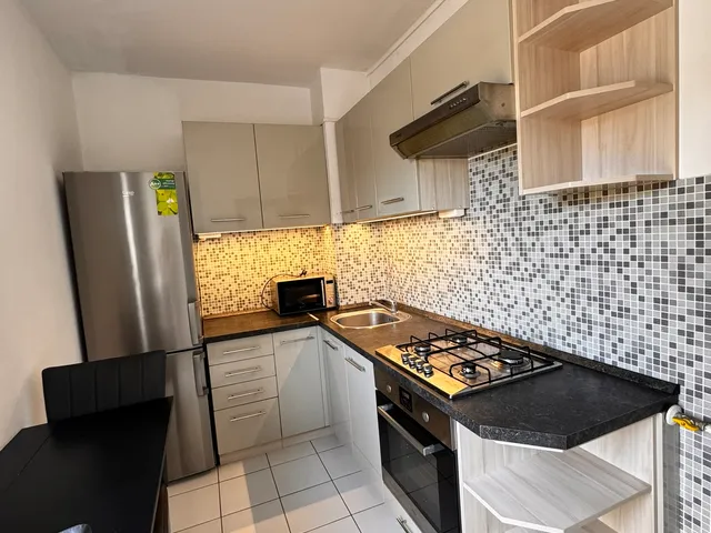 Kiadó lakás Pécs, Egyetemváros 47 nm