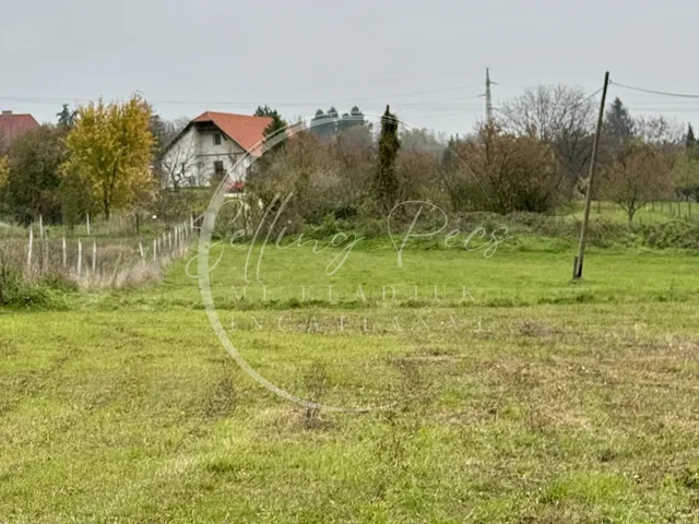 Eladó telek Pécs, Széna utca 2000 nm