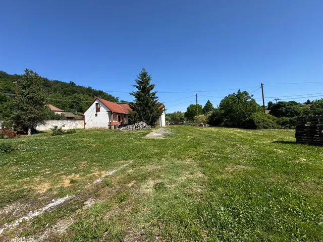 Eladó ház Pécs, Vasas, Mázsaház utca 90 nm